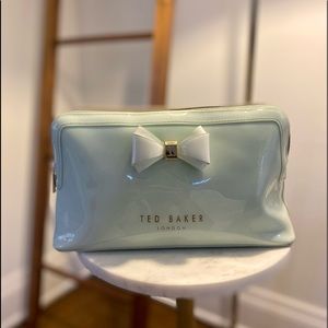 Ted baker large wash bag